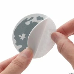 Outlet 💯 3D Haunted 💀 Halloween Scene Paper Craft Kit - Makes 12 🎉 -Halloween Crafts for Kids Sales 3d haunted halloween scene paper craft kit makes 1213982694 a02